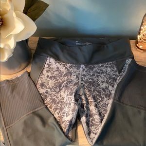 Under Armour compression Capri